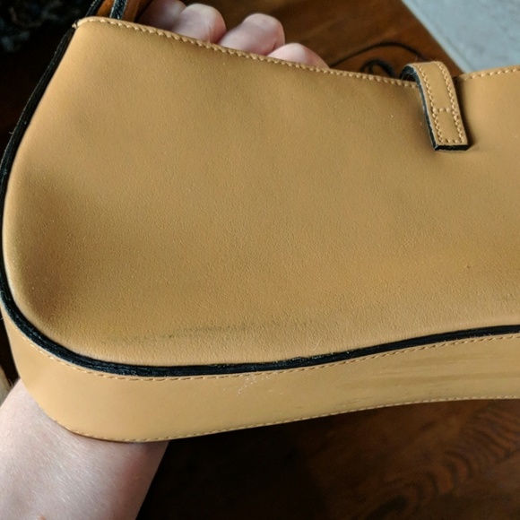 Guess camel purse - Picture 5 of 6